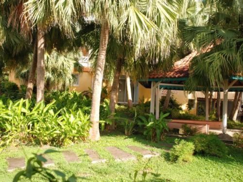 Ferienwohnung Alpinia Sainte-Anne Exterior foto